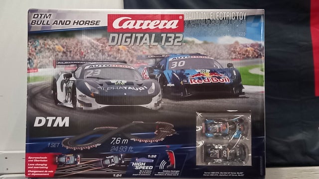 Carrera Digital 132, DTM Bull And Horse —